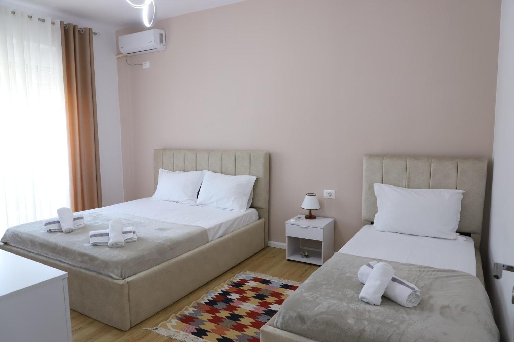 Beratinus Apartment In Berat Center Екстериор снимка
