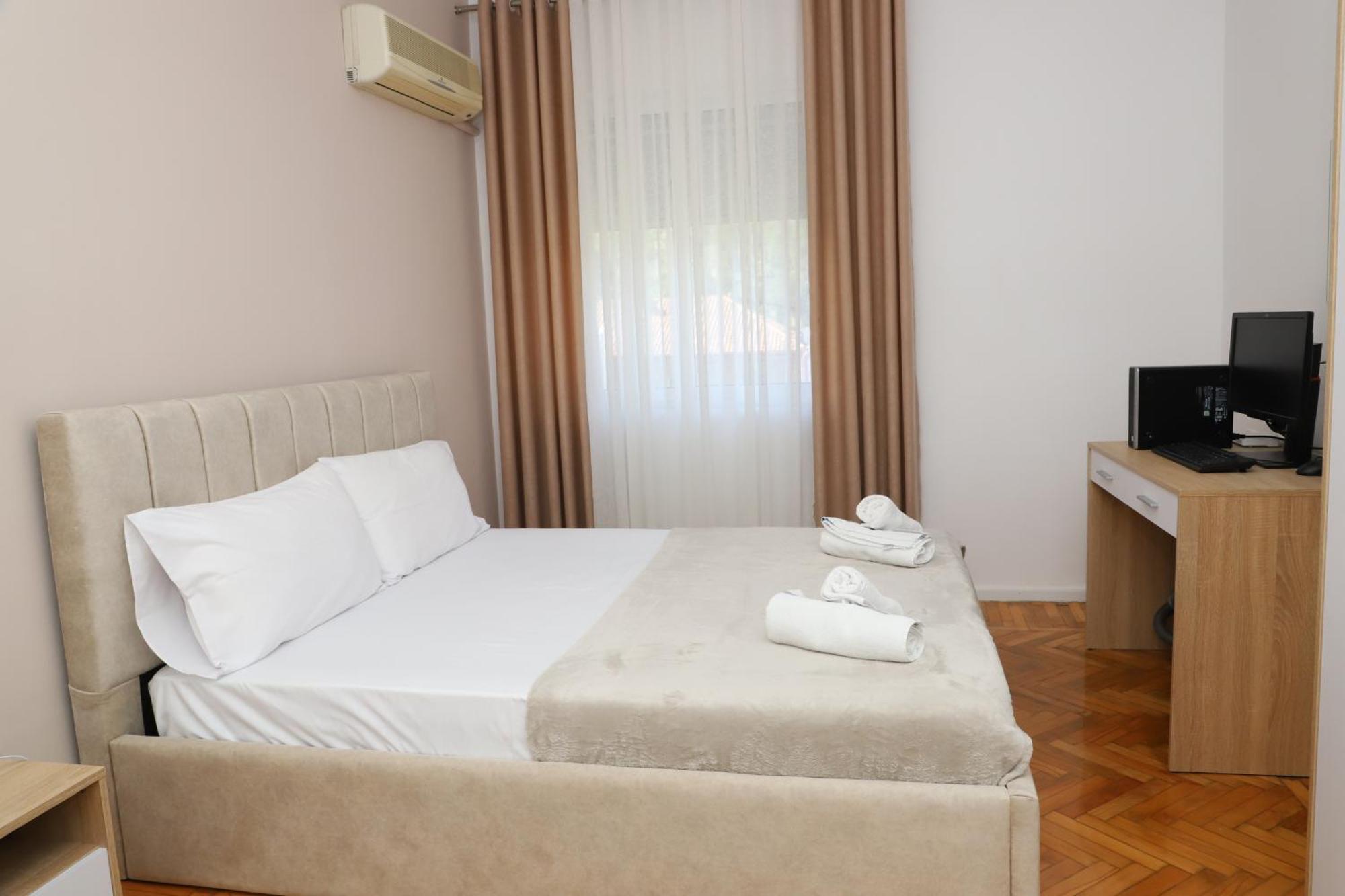 Beratinus Apartment In Berat Center Екстериор снимка